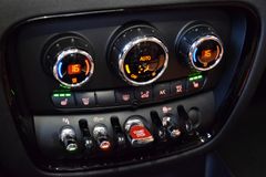 Fahrzeugabbildung MINI Clubman Cooper Rautenstepp-Leder LED Pano Shz