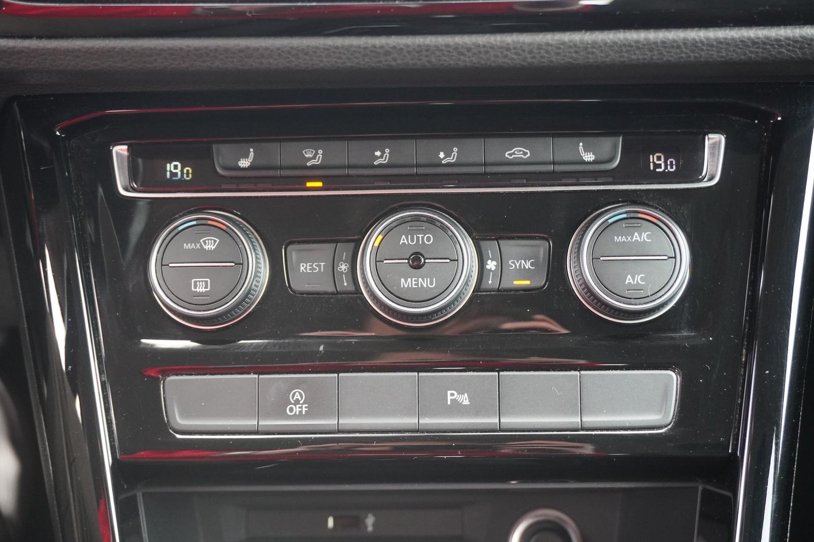 Volkswagen Touran 1.5 TSI Highline ACC LED Navi Tempomat, миниатюра 25