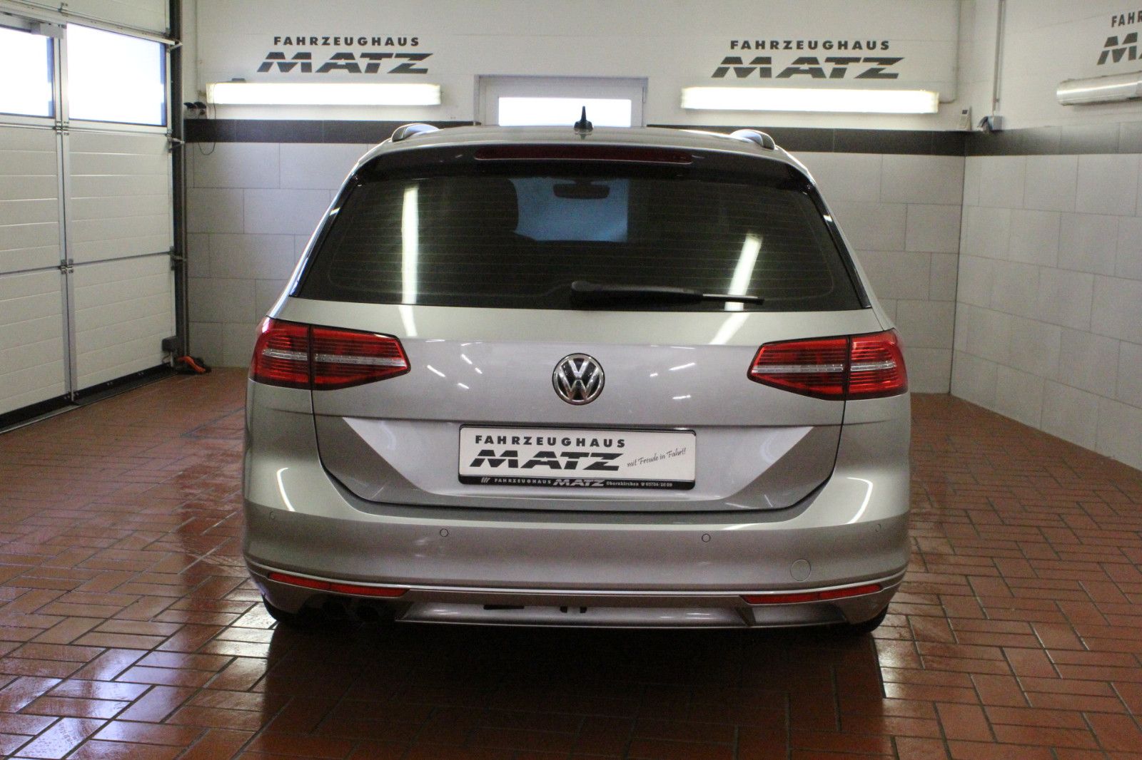 Fahrzeugabbildung Volkswagen Passat Variant 1.8 TSI DSG Comfortline Variant
