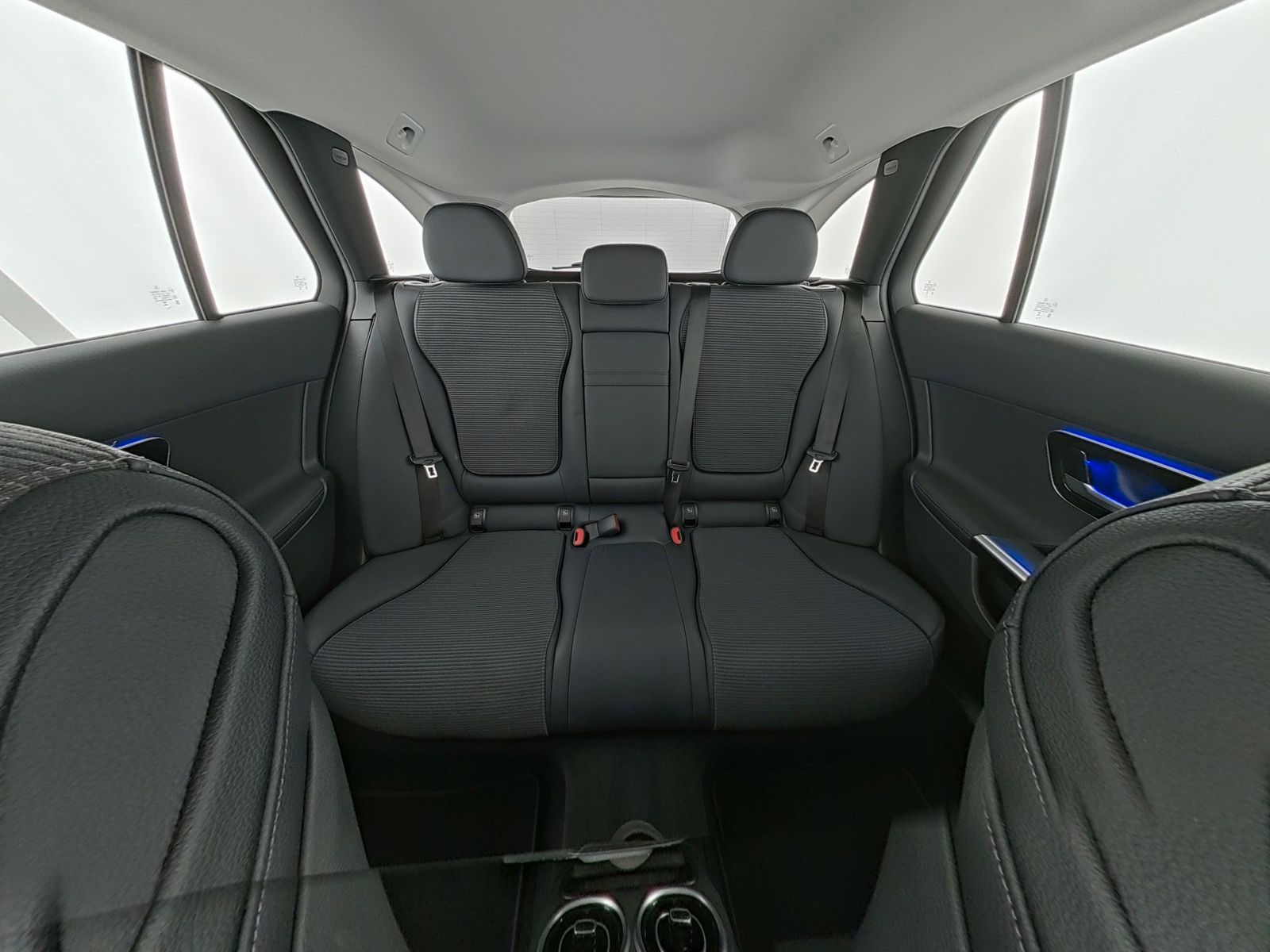 Mercedes-Benz C 200 - Bild 18