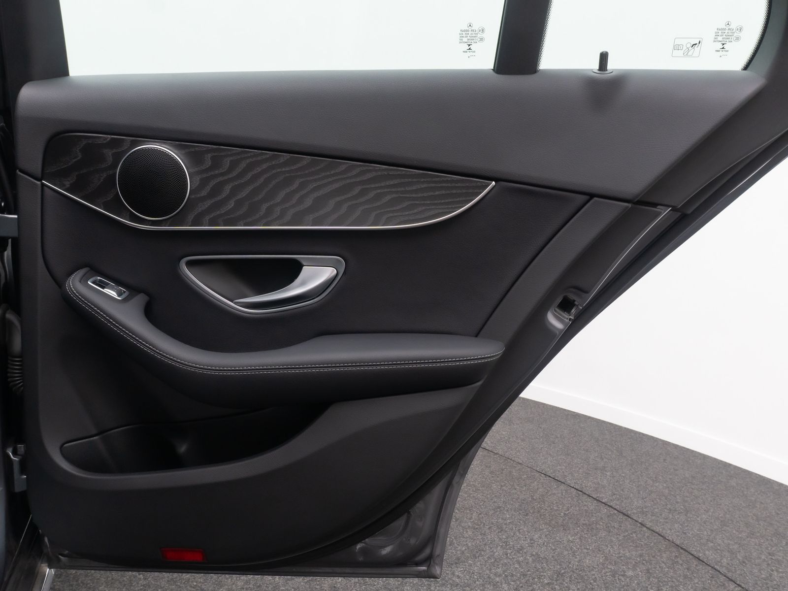 Fahrzeugabbildung Mercedes-Benz C 180 Exclusive PDC NAVI GeschwindigR Teilleder