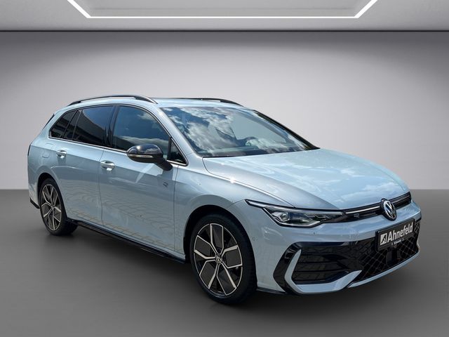 Golf VIII Variant R-Line 1.5 eTSI DSG