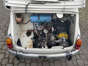 Seat 600-E *mtl. 105€*