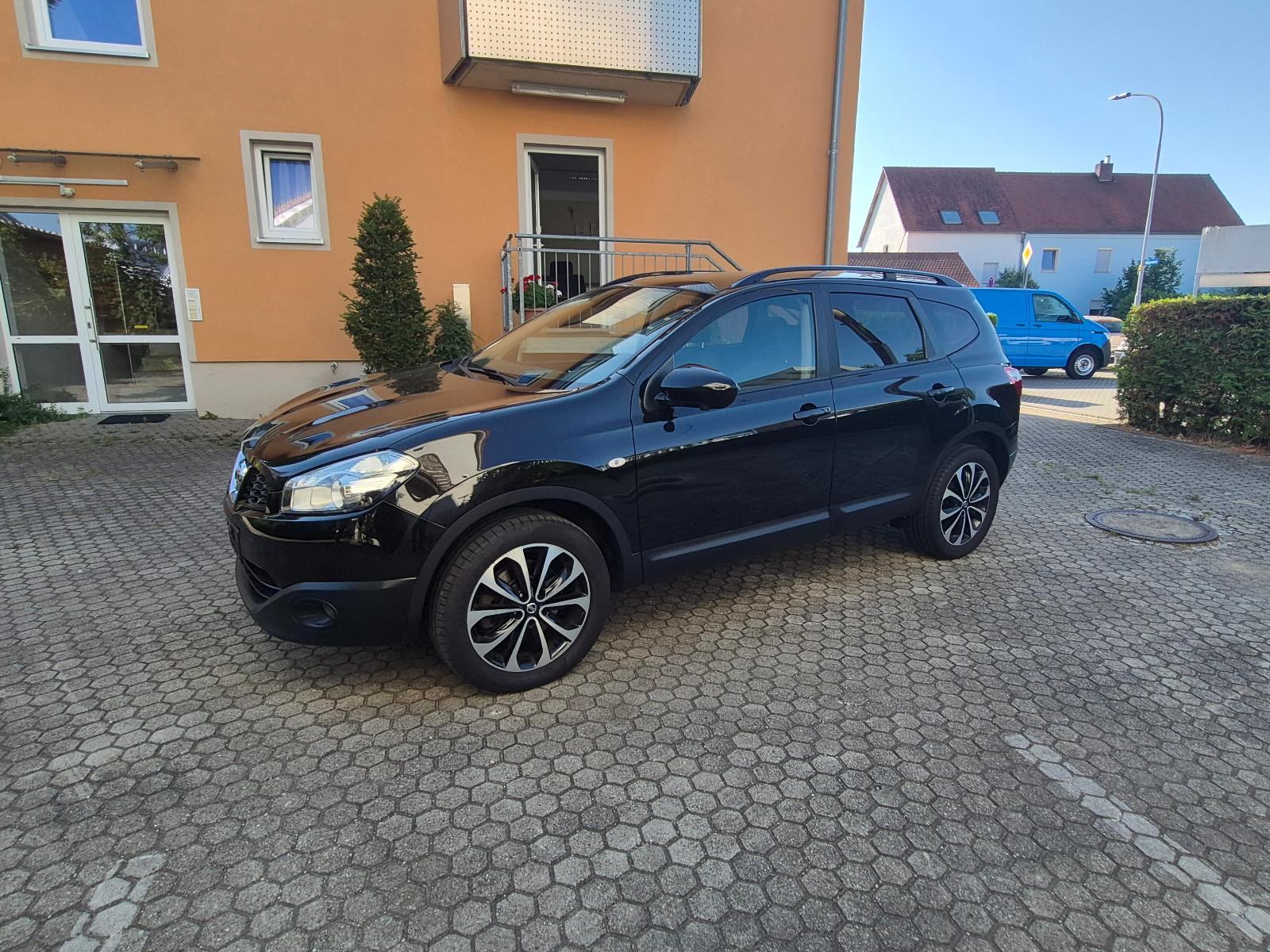 Nissan Qashqai +2 dCi 4X4 *7 Sitzer *