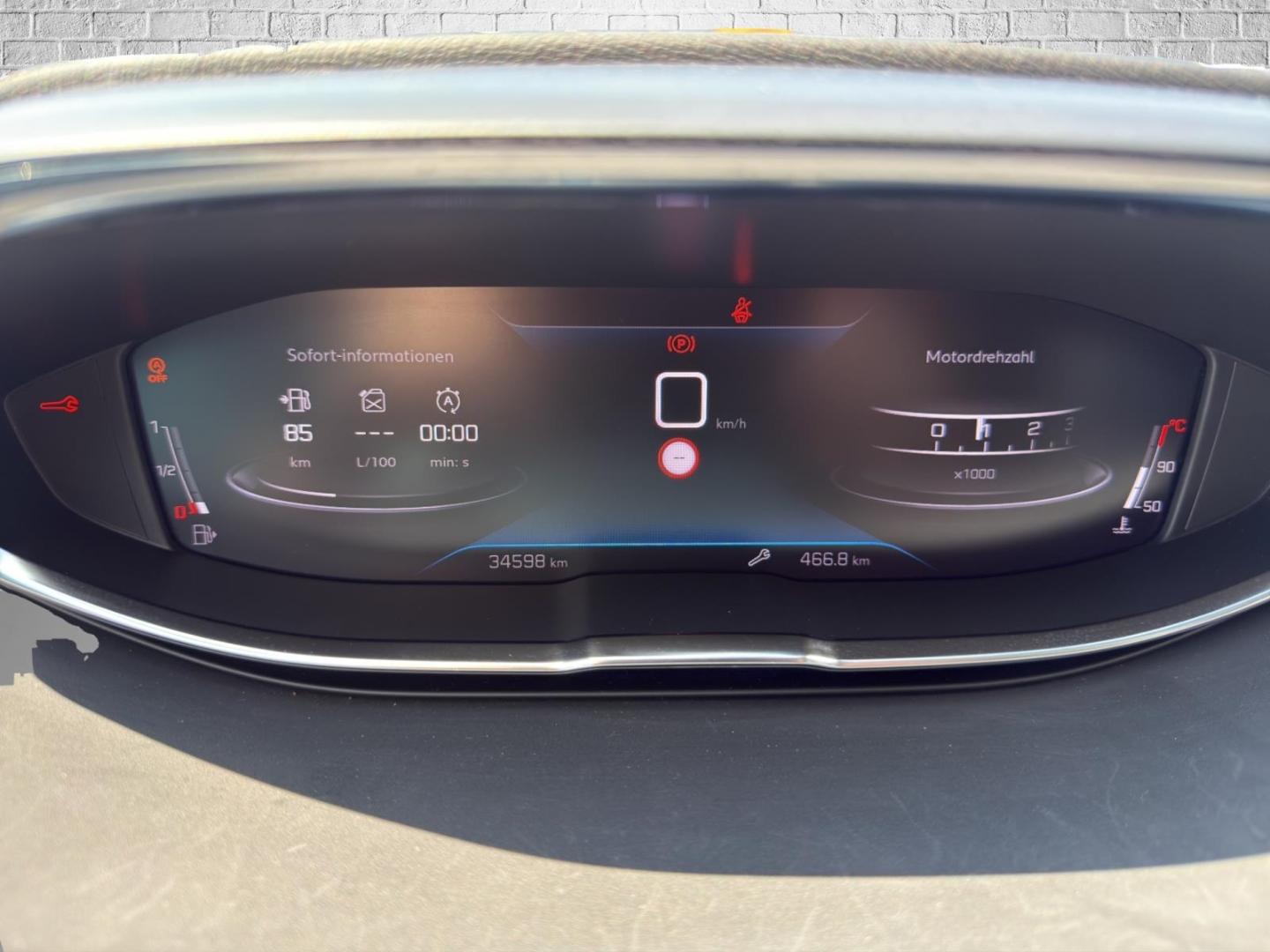 Peugeot 3008 PureTech 130 1,2  Allure Navi/LED