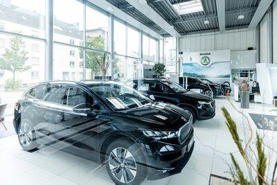 showroom-image-main