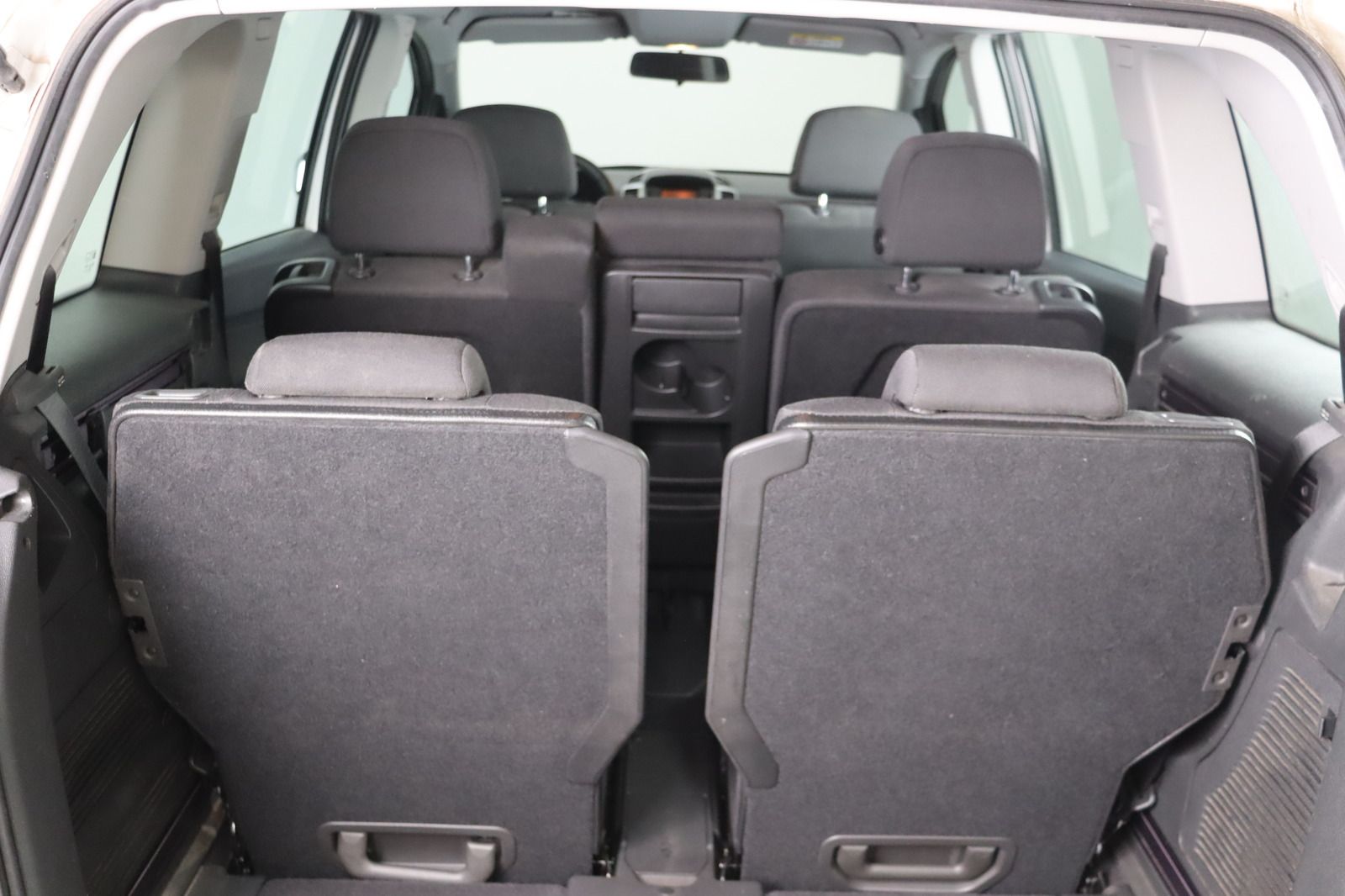 Fahrzeugabbildung Opel Zafira 1.8 * 7-Sitzer * PDC * 8-fach