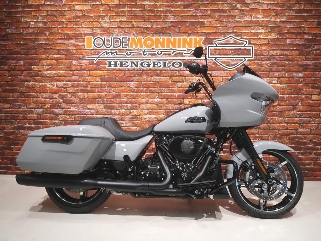 Harley-Davidson FLTRX  117 Road Glide  Billiard Gray schwarz