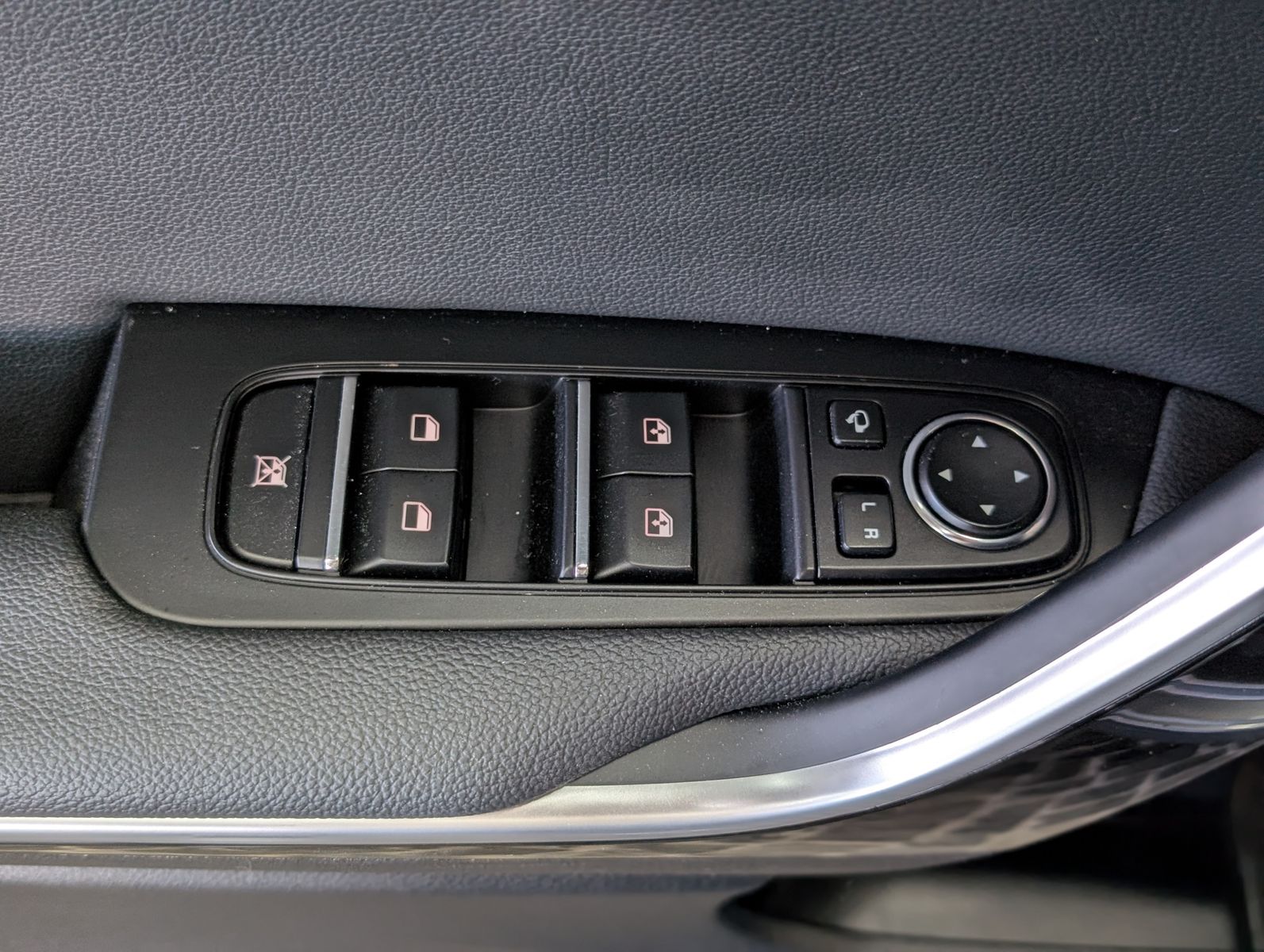 Fahrzeugabbildung Kia cee'd / Ceed 1.5 SW T-GDI Spirit SCC JBL KAM 7J