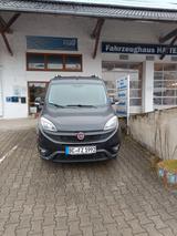 Fiat Doblo 1.4 T-Jet 16V LOUNGE - Fiat Doblo aus 2016