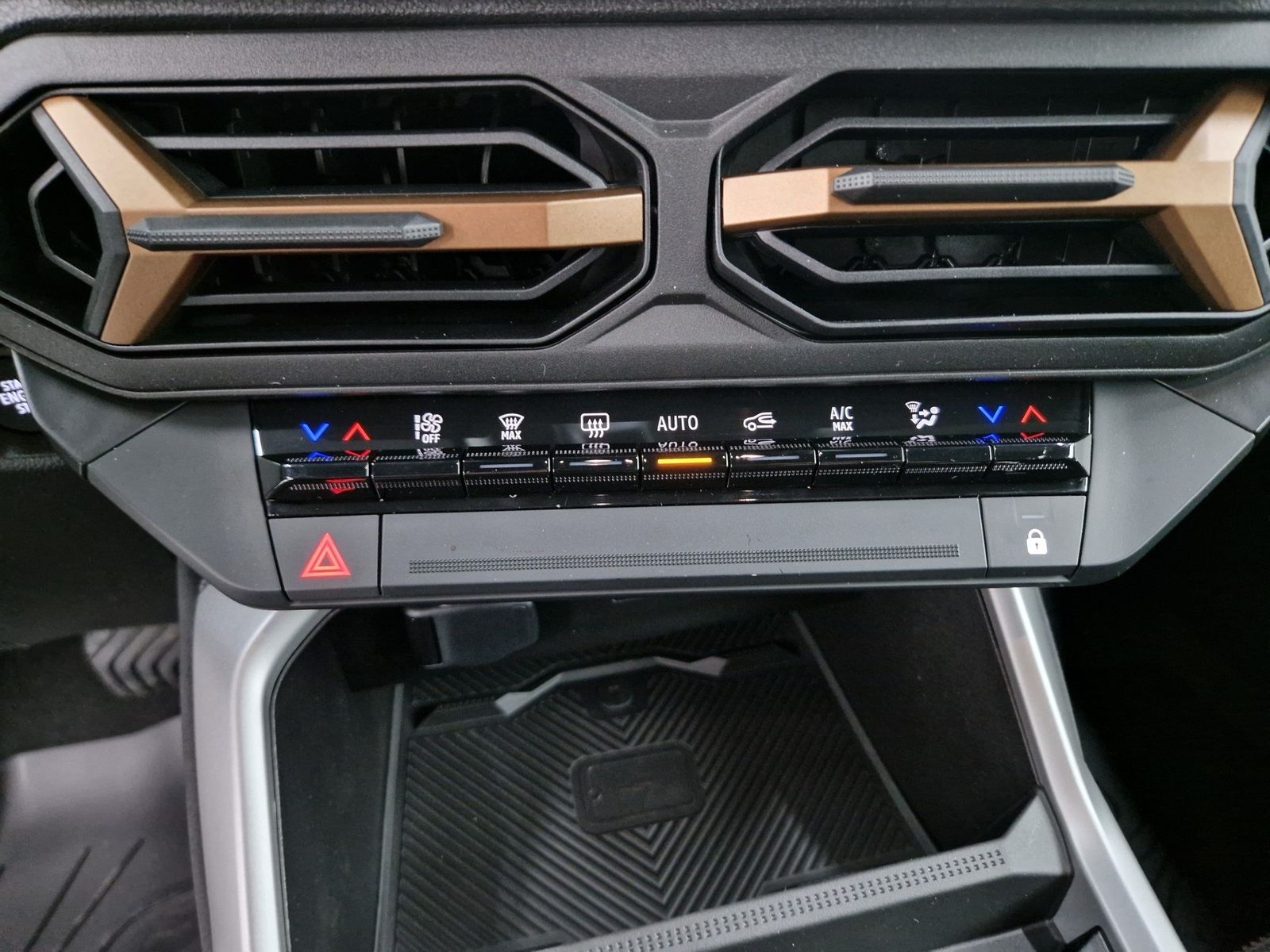 DACIA Bigster  Extreme Hybrid 155 City – Bild 19