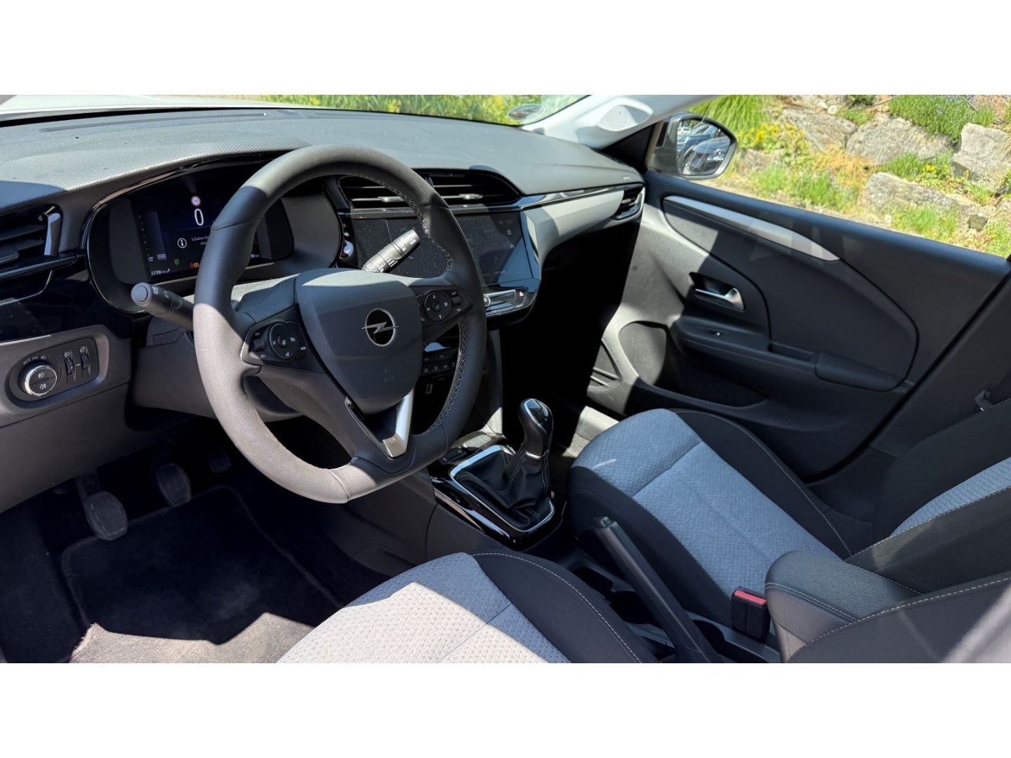 Fahrzeugabbildung Opel Corsa F Basis Apple CarPlay Android Auto Musikst