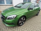 Mercedes-Benz A 180 Black Night*LED*NAVI*PDC*WR*Tempomat... - Mercedes-Benz mit Benzin-Antrieb: Grün