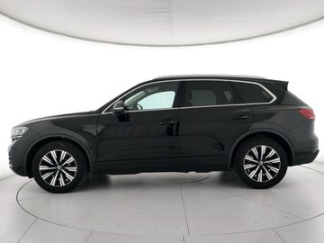 Volkswagen Touareg - 7