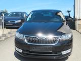 Skoda Rapid Spaceback Ambition AUT-NAVI-KAMERA-SHZ-AHK - Skoda Rapid Ambition mit Diesel-Antrieb