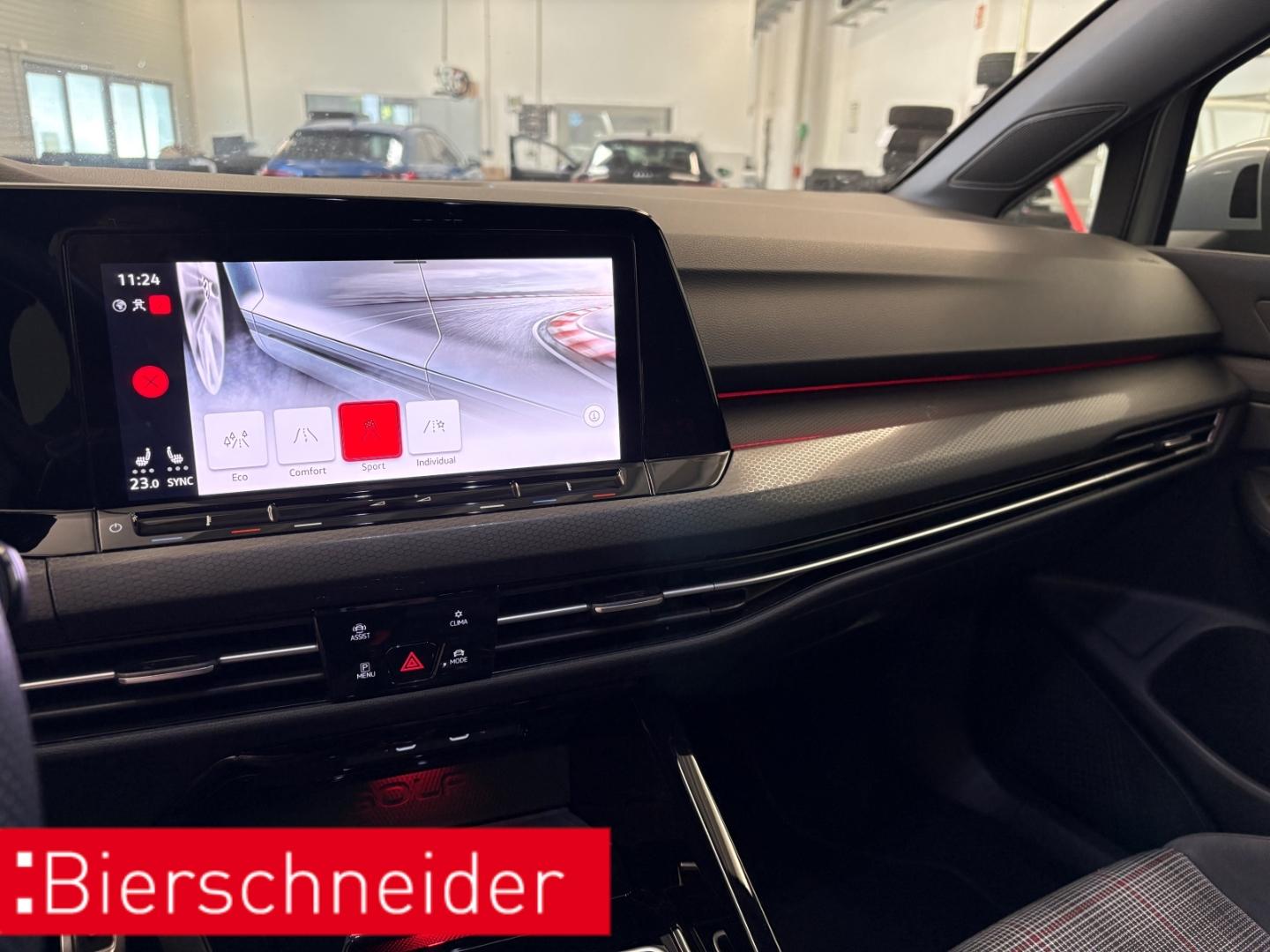 Volkswagen Golf GTI 8 2.0 TSI DSG IQ-LIGHT DIGITAL COCKPIT, миниатюра 12