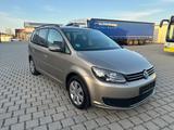Volkswagen Touran Comfortline - Cars in Nürnberg: bis 10000 Euro