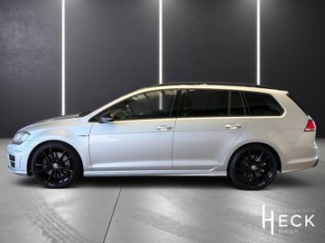 Volkswagen Golf - 8