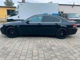BMW E65 735i V8 - BMW 7er Reihe: E65