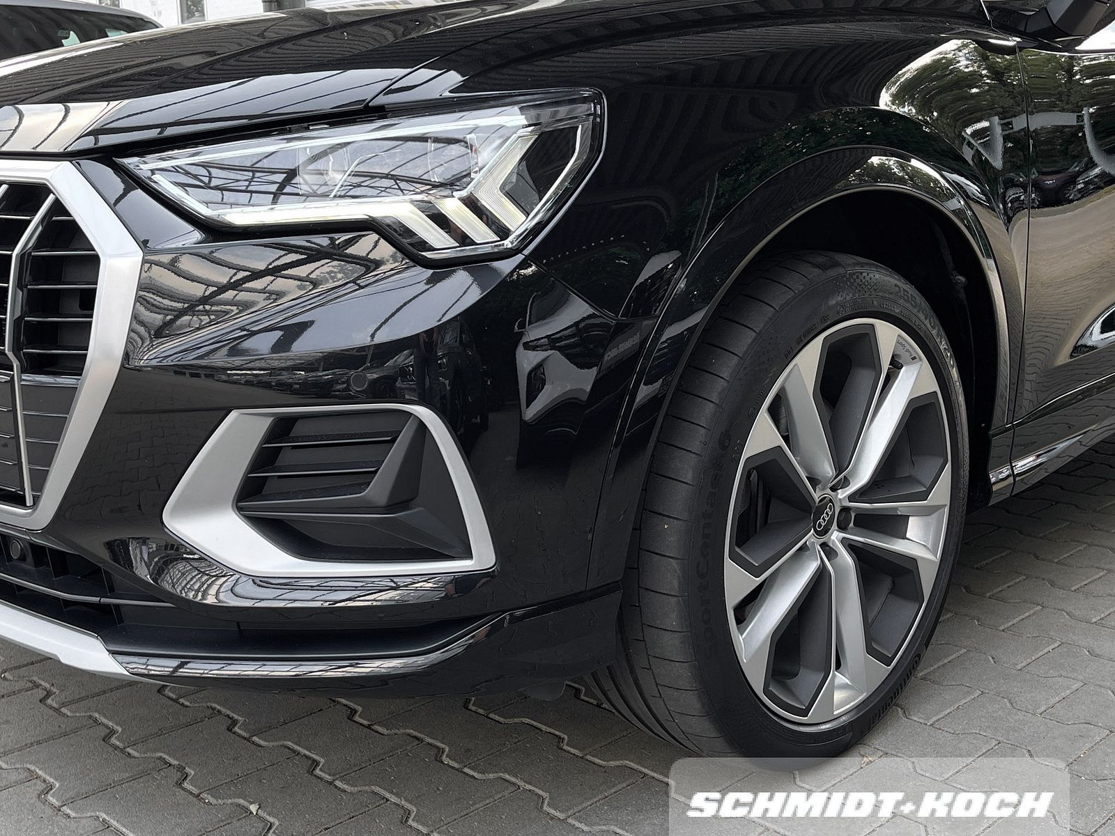 Audi Q3 45 TFSI Quattro S Tronic advanced Allrad Navi foto 4