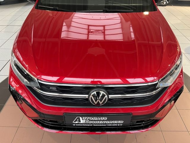 Fahrzeugabbildung Volkswagen Taigo 1.0 TSI DSG R-LINE GJR BLACK ROOF