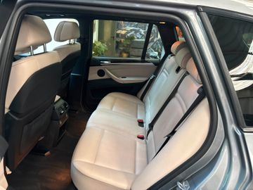 BMW X5 - 11
