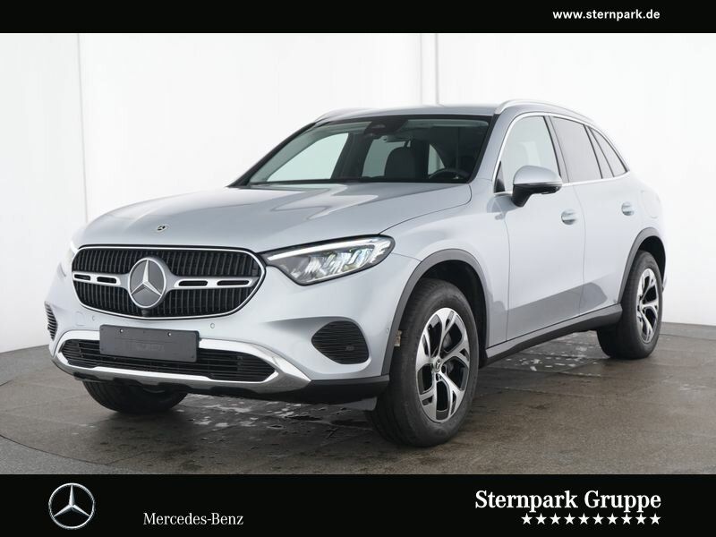 Image of Mercedes-Benz GLC 300