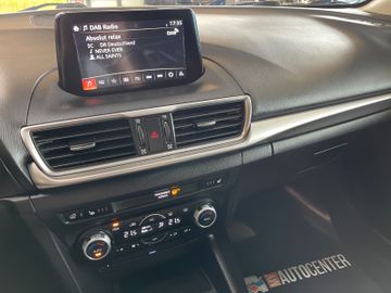 Mazda 3 Lim. Signature + *HUD*NAVI*KAMERA*LKHZ*SZHZ*