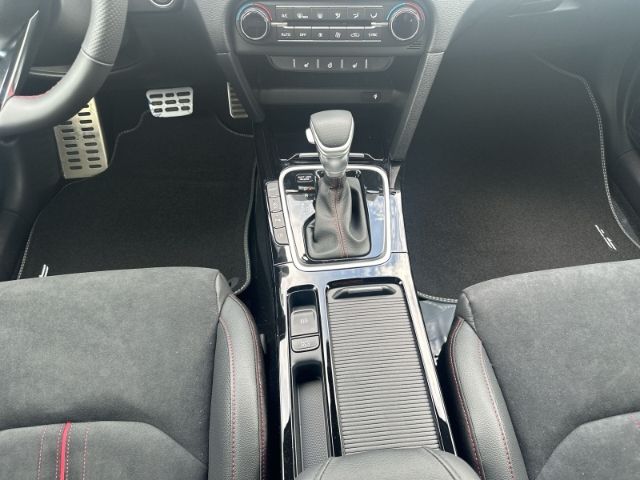 Fahrzeugabbildung Kia Ceed GT 1.6T-GDI  *KOMFORT-PAKET*PANORAMADACH*RÜ