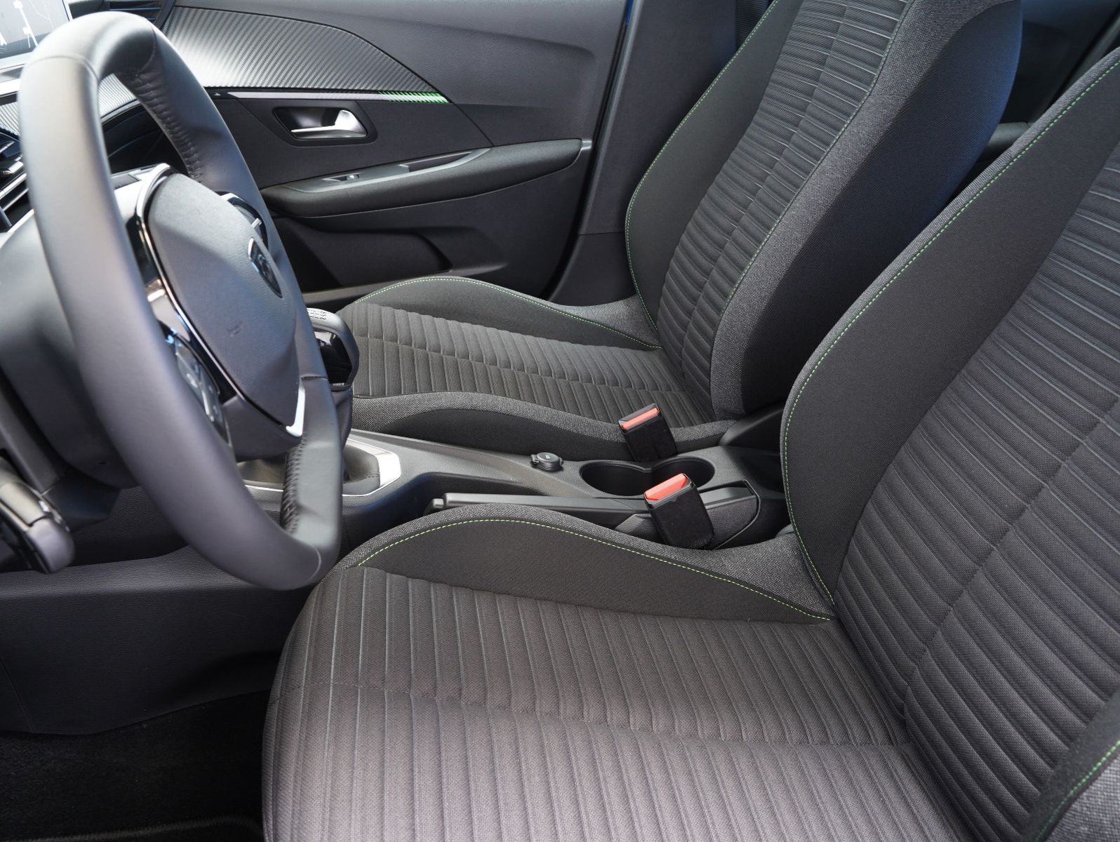 Fahrzeugabbildung Peugeot 208 1.2 PureTech 75 Active