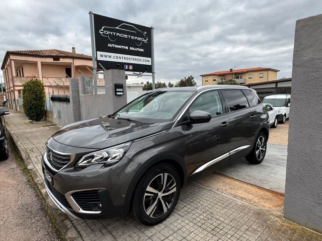 Peugeot 5008 Blue HDI 130cv