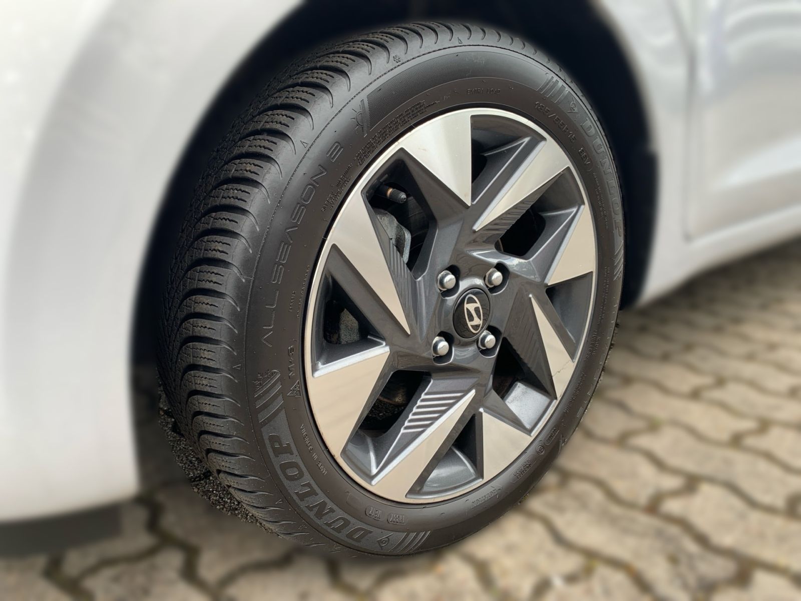 Fahrzeugabbildung Hyundai i10 1.0 Automatik Trend Navi Kamera