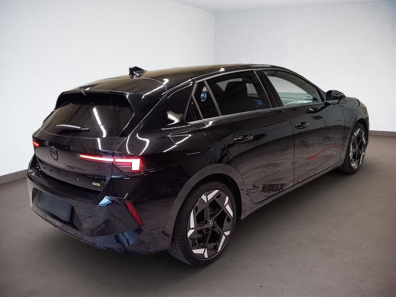 Fahrzeugabbildung Opel Astra L Lim. 1.6T PHEV GSe NAVI/LED/360°/SPORT
