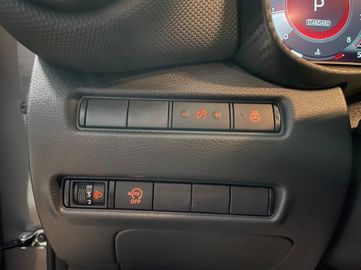 Nissan Juke N-CONNECTA 1.0 DIG-T 114 PS LED+NAVI