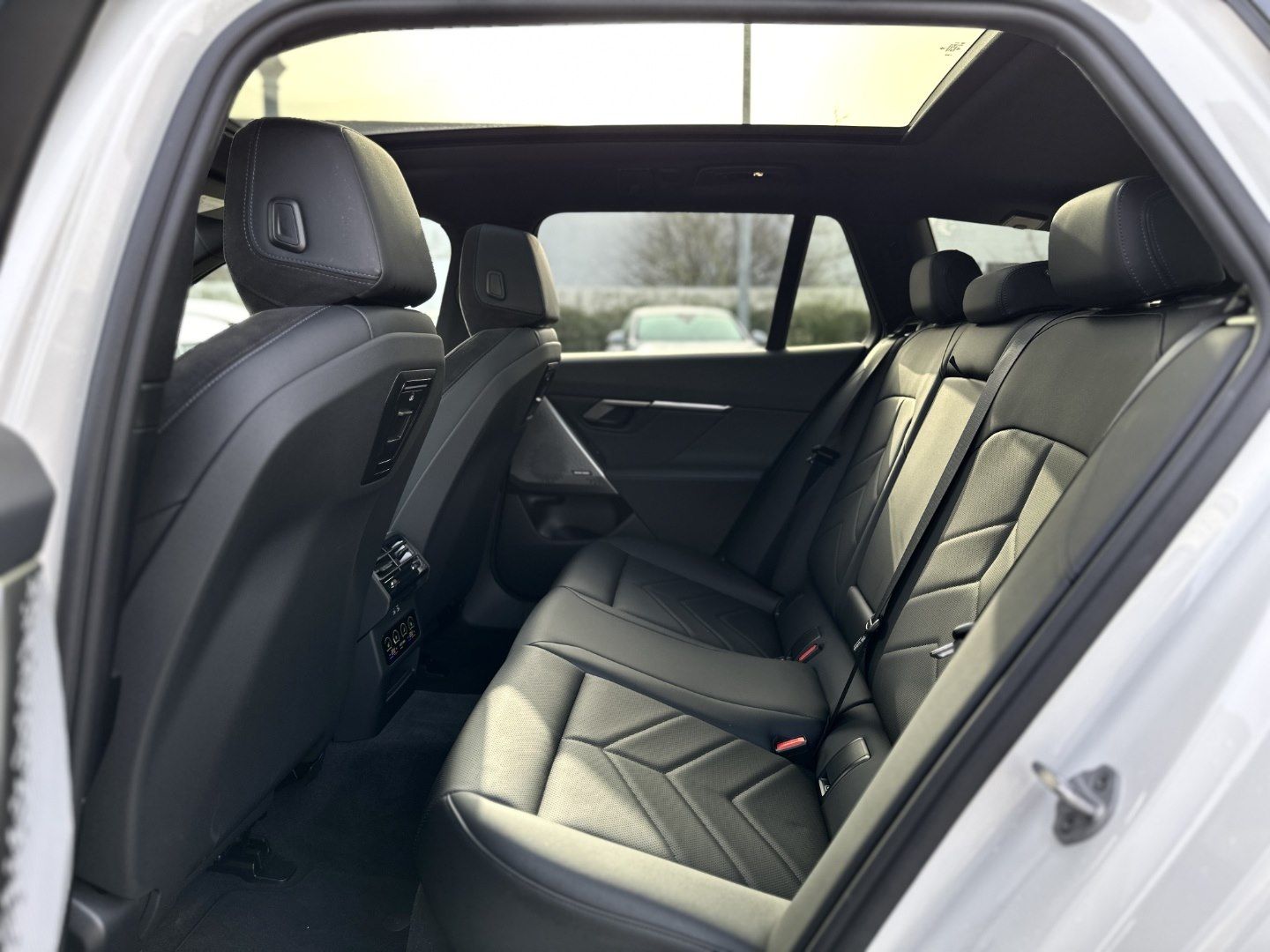 BMW 520 - Bild 14