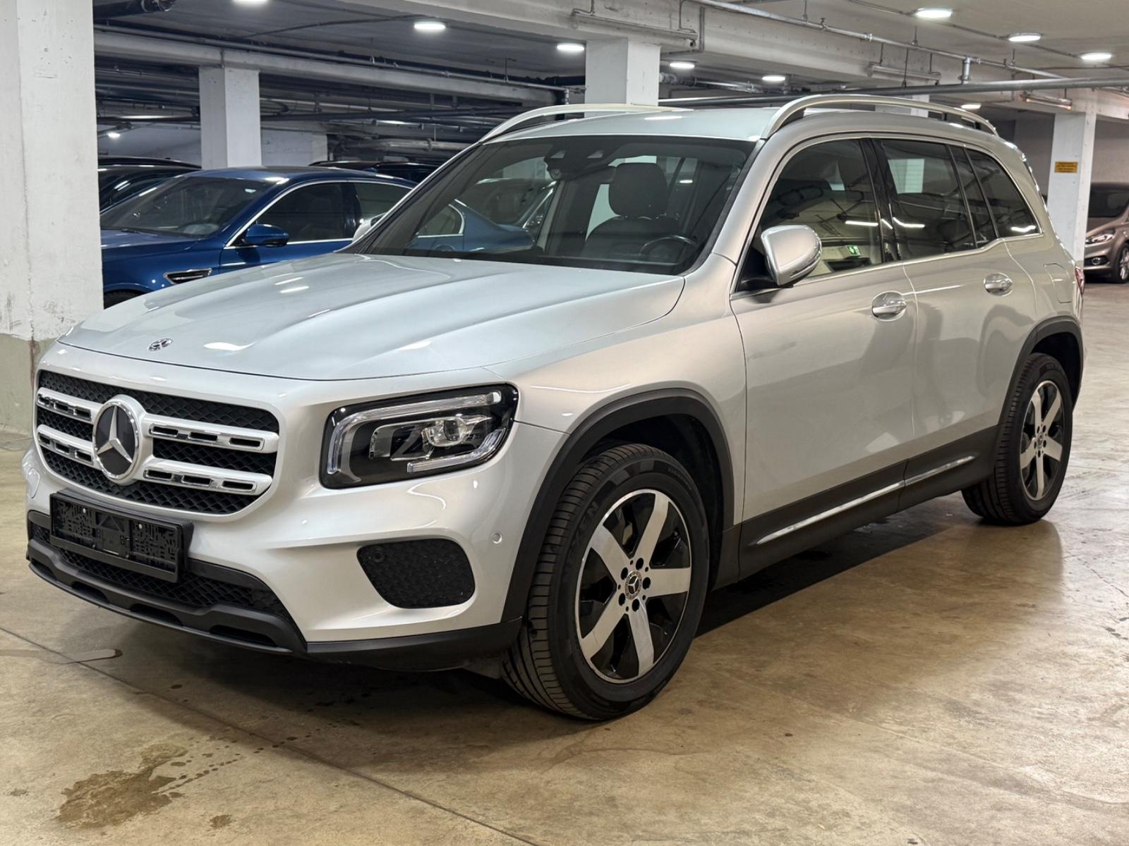 Mercedes-Benz GLB 180