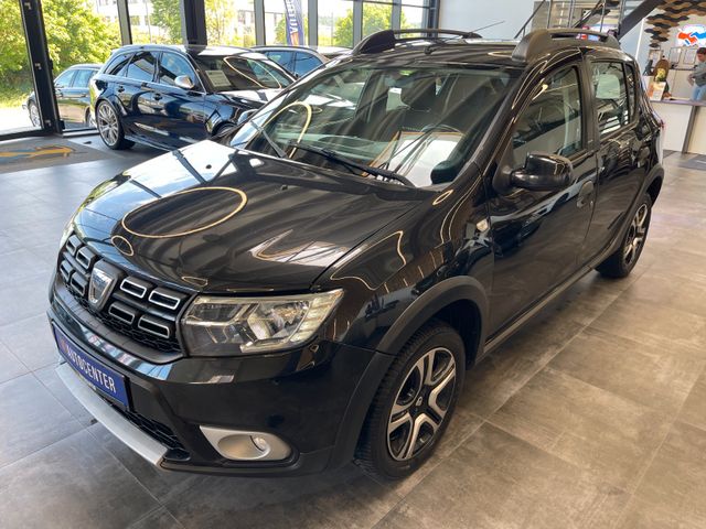 Dacia Sandero II Stepway Celebration *NAVI*PDC*KLIMA*