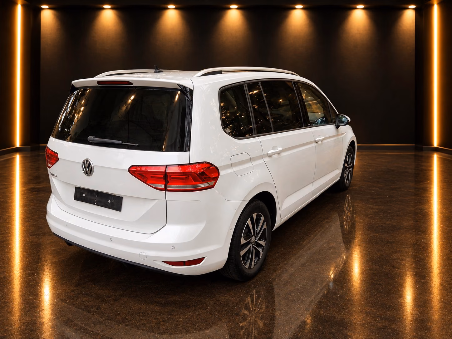 Volkswagen Touran IQ.DRIVE/1 Hand/SHZ/Pano/7 Sitze