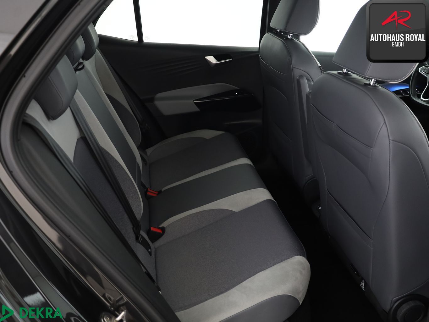 Volkswagen ID.3 PRO MATRIX KEYLESS ACC KAMERA AMBIENTE SH foto 12