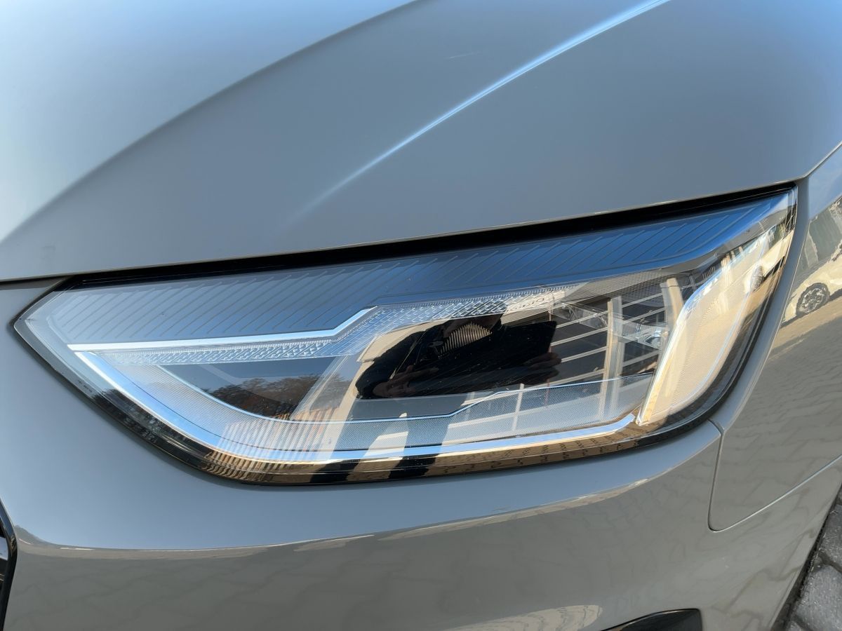 Audi A4 - Bild 16
