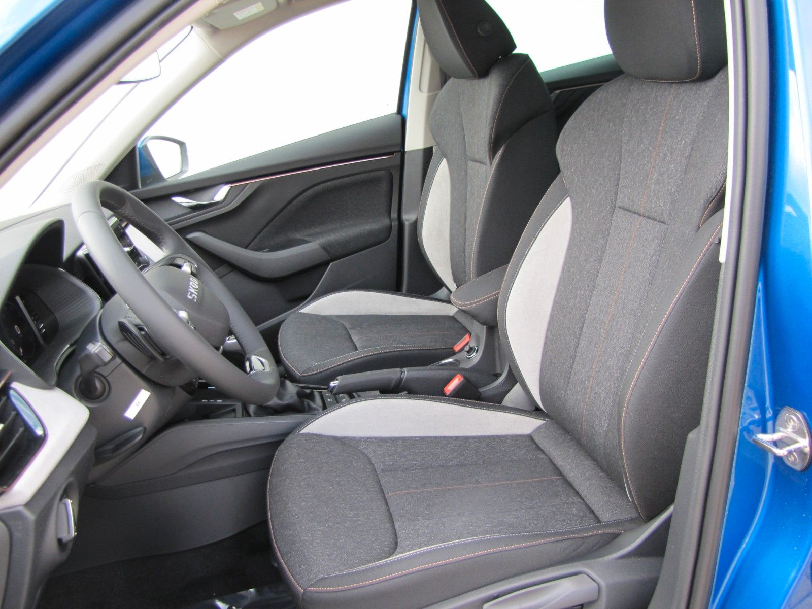 Fahrzeugabbildung SKODA Scala Sondermodell Tour 1.0 TSI 7-Gang DSG