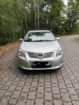 Toyota Avensis T27 Kombi 2.0 Benzin | TÜV neu  - Toyota Avensis: Kombi, T27