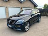 Mercedes-Benz Mercedes ML 63 AMG*Softclose*AHK*Nachtsich... - Mercedes-Benz ML 63 AMG von privat