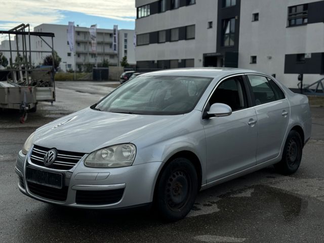 Volkswagen Jetta Comfortline 2.0 16V Climatronic Sitzhzg