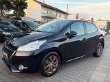 Peugeot 208 Active*Automatik*2.Hand*Navi*Temp*BT*USB*AUX - Peugeot 208 Gebrauchtwagen