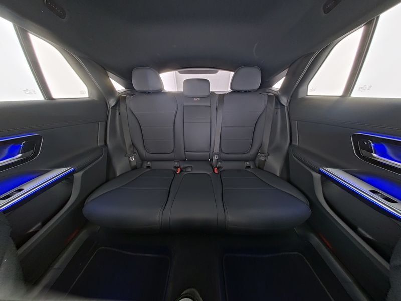 Fahrzeugabbildung Mercedes-Benz GLC 300 d 4M EDITION-AMG+AHK+NIGHT+360°+MEMORY