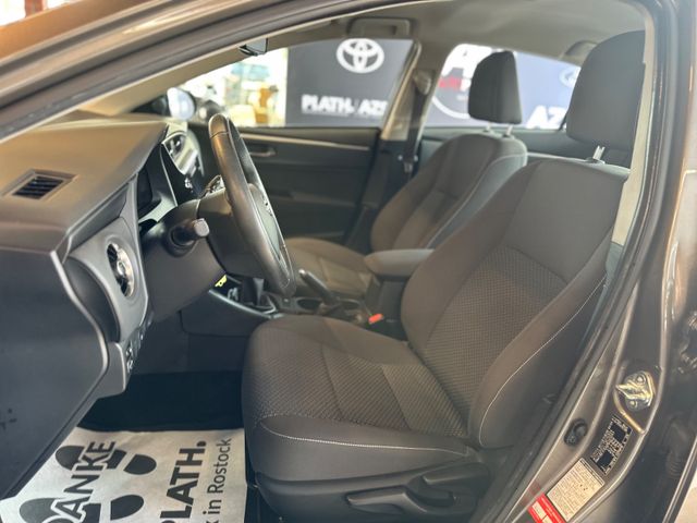Toyota Corolla  Edition – Limousine – Wenig KM !!!