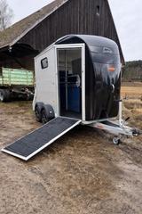 Böckmann Portax K Frontausstieg mit Kamerasystem, etc. - Böckmann Tier-/Pferdetransport Portax