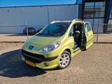 Peugeot 1007 Premium - Peugeot 1007 aus 2008