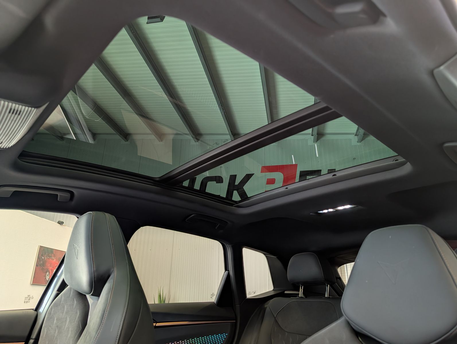 Fahrzeugabbildung CUPRA Terramar 2.0 VZ 4D Drive-XL HUD Matrix Pano 20"